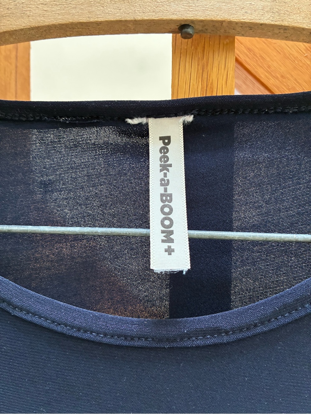 Peekaboom Casual Navy Blue Short-Sleeve Women's Top size 2X - Picture 2 of 4
